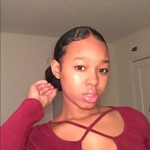 Meet your Posher, Evonna